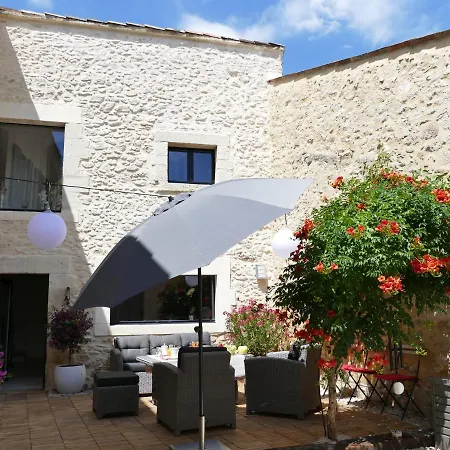 Le Petit Nid D'amour Holiday home